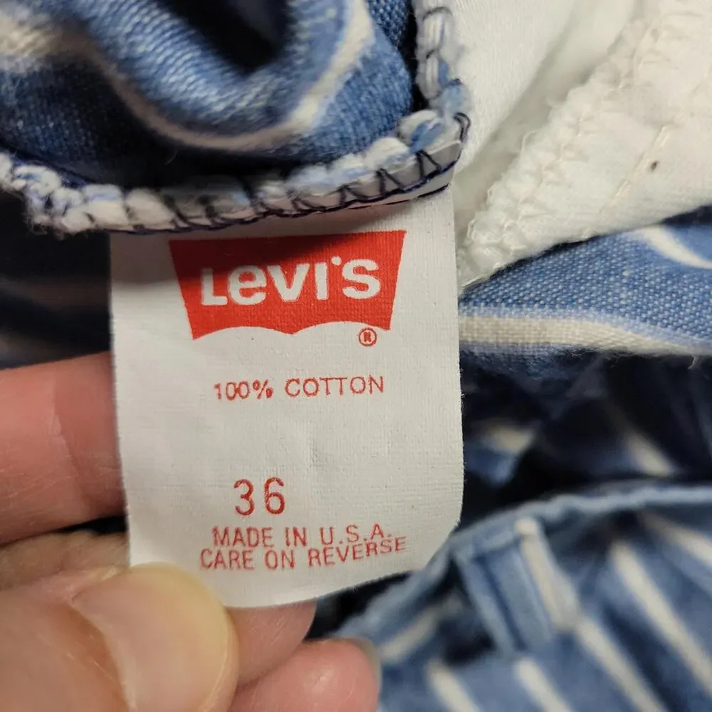 Levi's SilverTab Vintage Shorts Men 36 Blue White Striped Pleated Cotton Casual